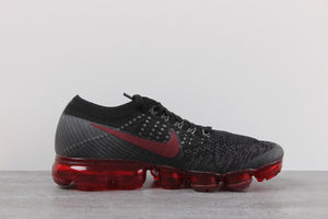 Nike Air VaporMax Flyknit Shoes Black Dark Team Running