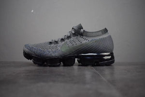 Nike Air VaporMax Flyknit Midnight Fog