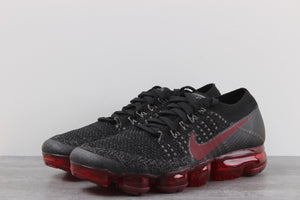 Nike Air VaporMax Flyknit Bred
