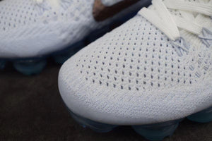 Nike Air VaporMax Flyknit Explorer Light Women