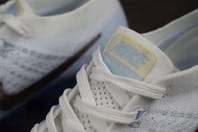 Nike Air VaporMax Flyknit Explorer Light Women